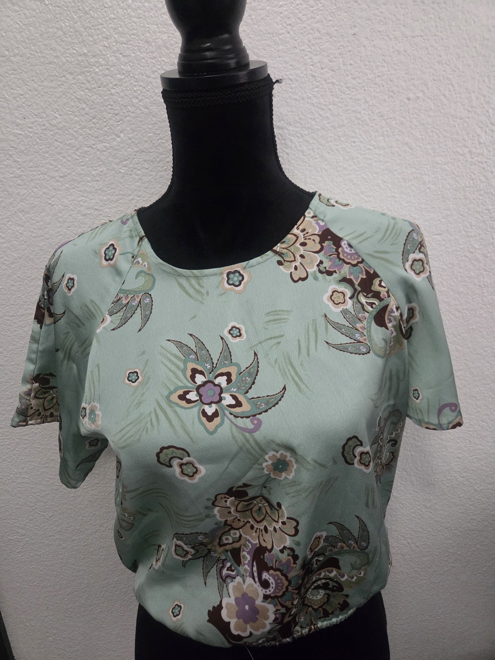 Women's Mint Floral Short Sleeve Top